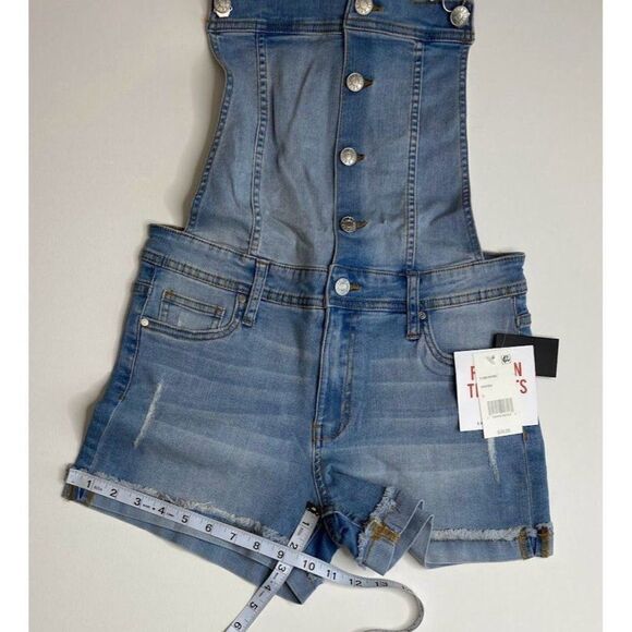 Celebrity Pink Jean Short Overalls Small Juniors' Distressed‎ Faded Stretch NEW - Picture 7 of 10